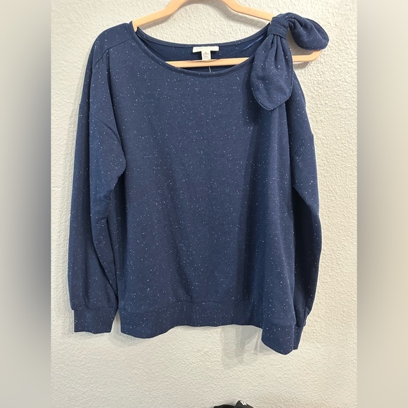 NWT XL Blue Cold Shoulder Sweater - Picture 1 of 4